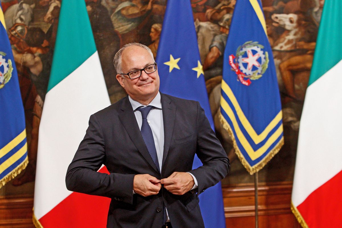 Governo cocciuto sulla lotta al cash. Bocciato anche il rinvio di un anno