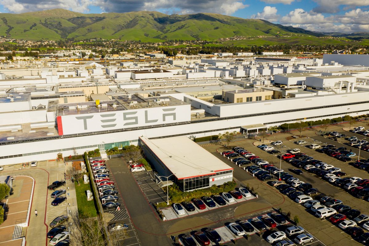 tesla freemont calfornia factory