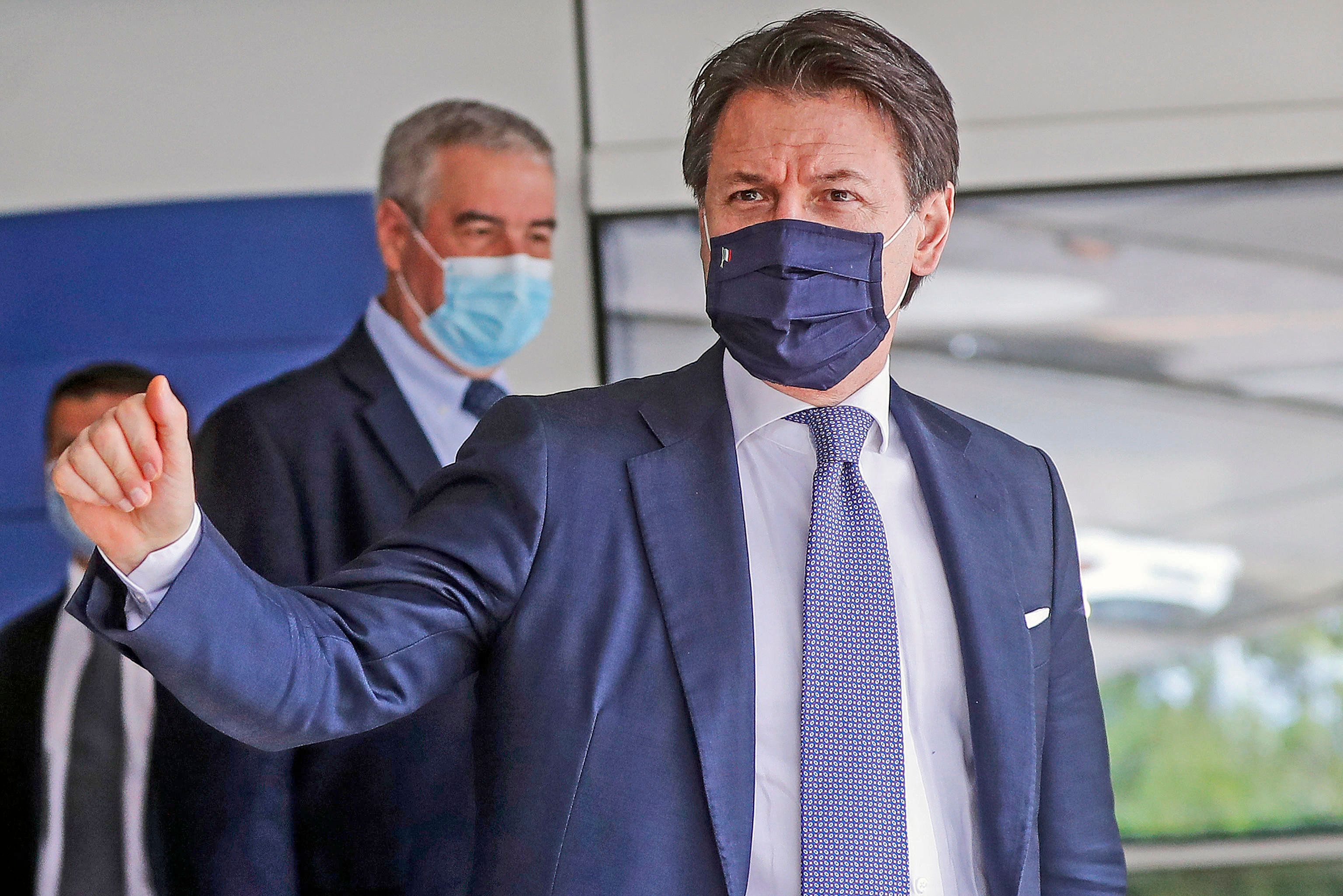 Il governo resta sempre in ritardo. Corsa ai decreti per tappare i buchi