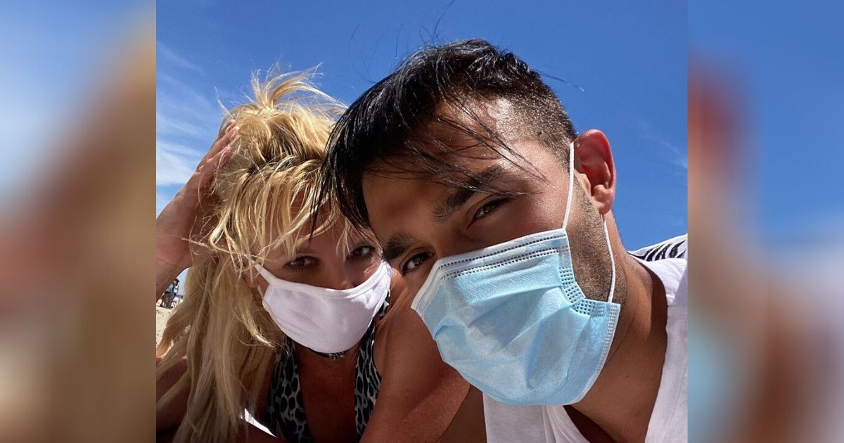 Britney Spears' Boyfriend Perfectly Responds To Trolls Who Ask Why They're Wearing Face Masks Around Each Other