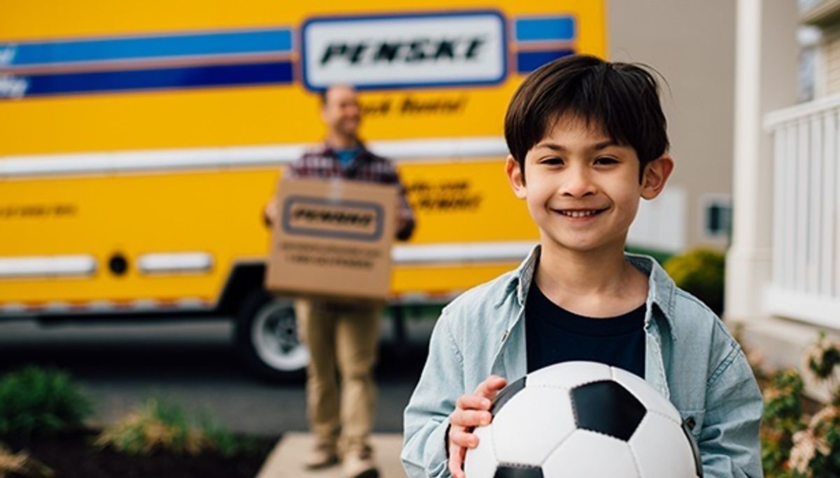 family with penske truck rental