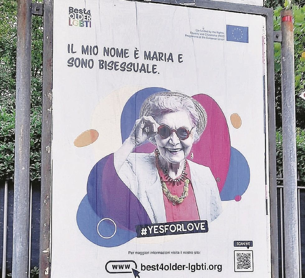 Il poster della nonna lgbt pagato dall’Europa