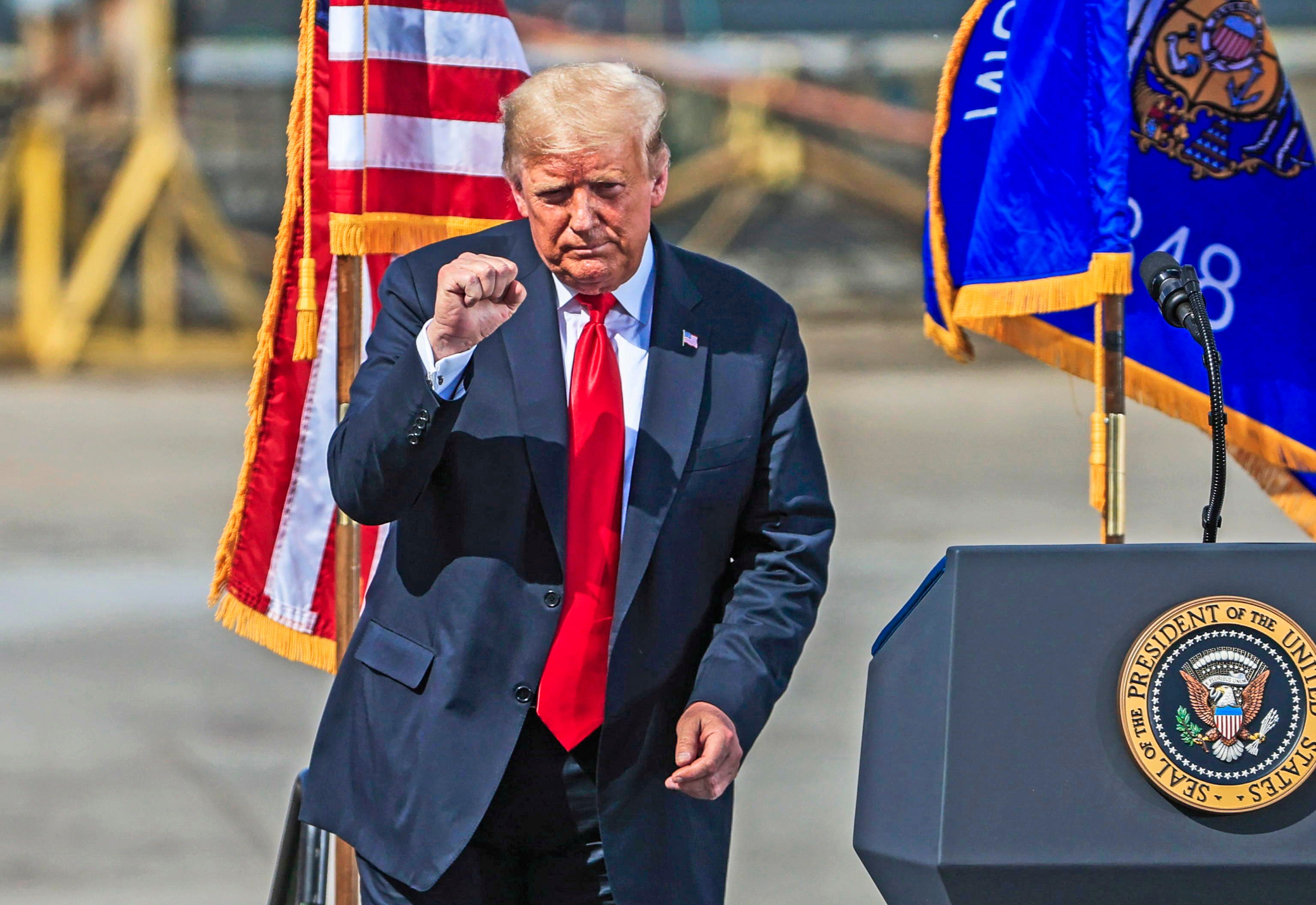 L’ultima provocazione degli ayatollah Mandato di cattura contro Trump