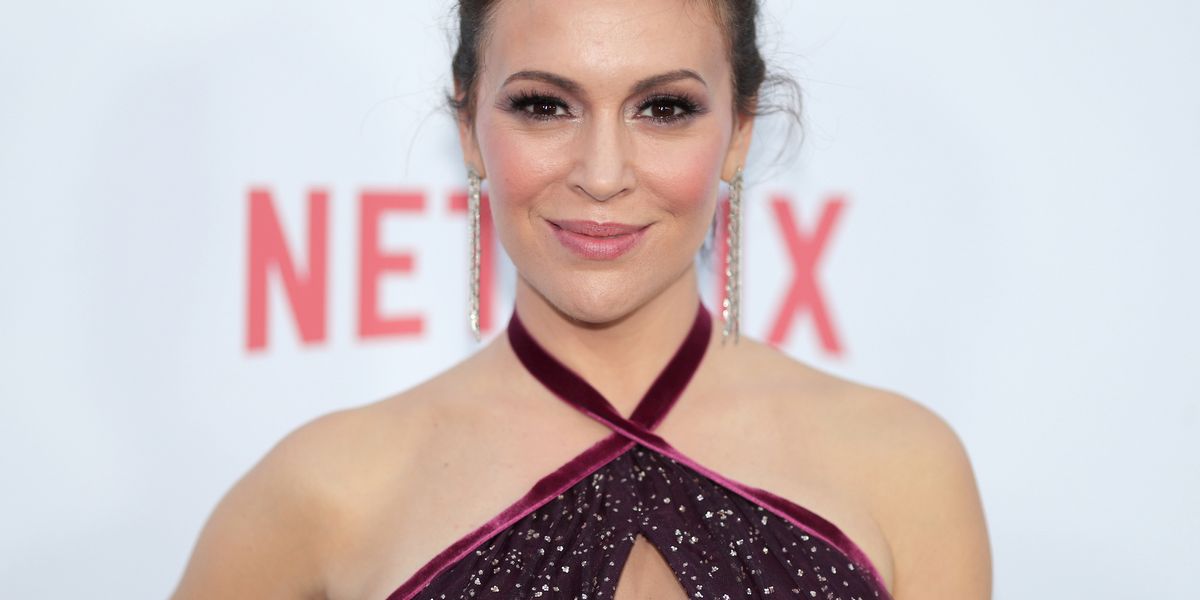 Alyssa Milano warns that Vladimir Putin and the right are 'weaponizing' cancel culture after her own controversy