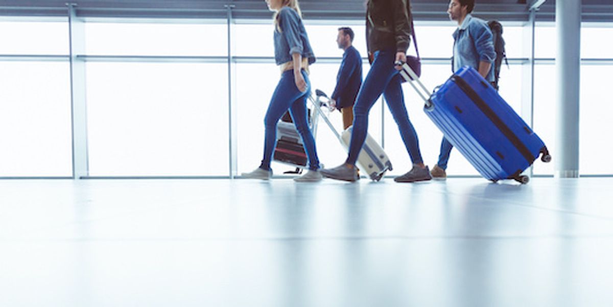 5 top luggage trackers that follow your bag while traveling Gearbrain