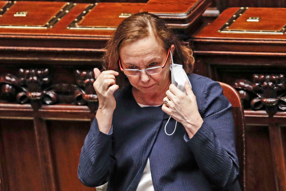 I cassintegrati aspettano ancora. Agli immigrati arrivano 170 milioni