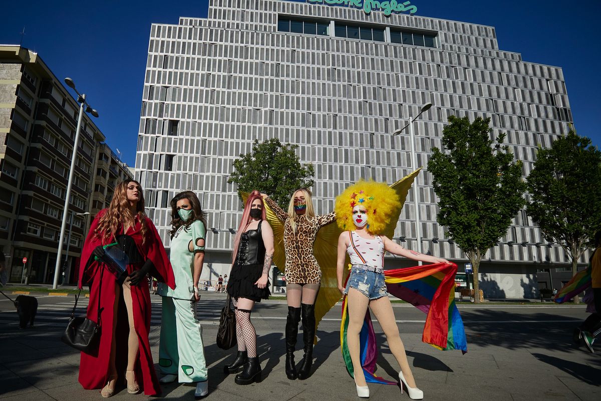 Eterogenesi dei fini: persino femministe e lesbiche contro la legge sull’omofobia