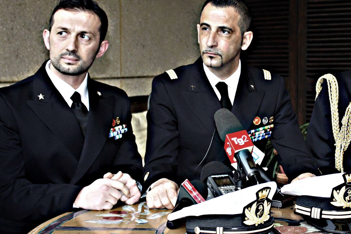Marò, il processo si farà in Italia. L’India ottiene solo un risarcimento