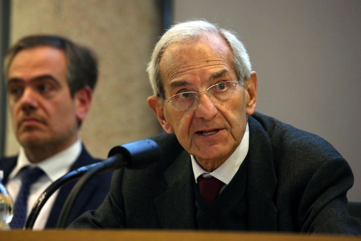 «I magistrati onesti si ribellino. O saranno trascinati a fondo»