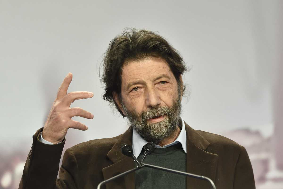 «Conte non sa decidere, perciò dura»