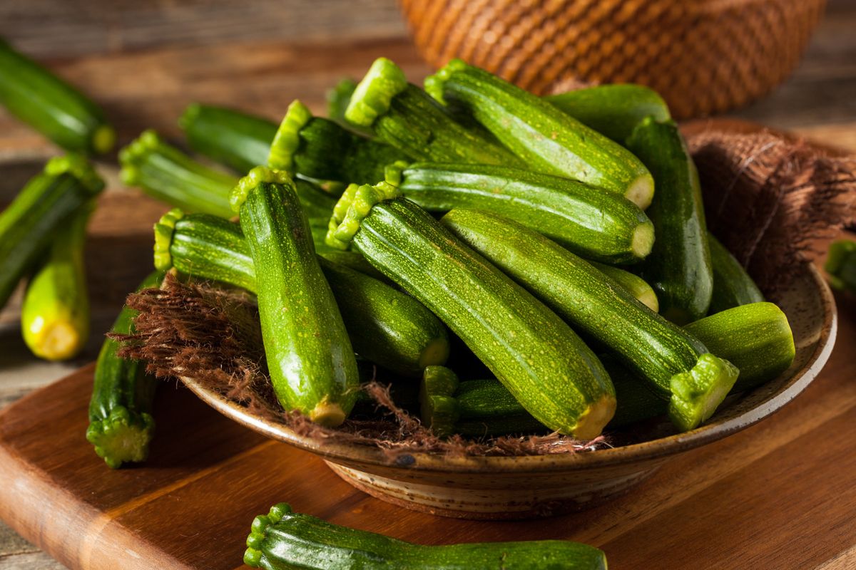 Santa zucchina. Verde regina dei due mondi