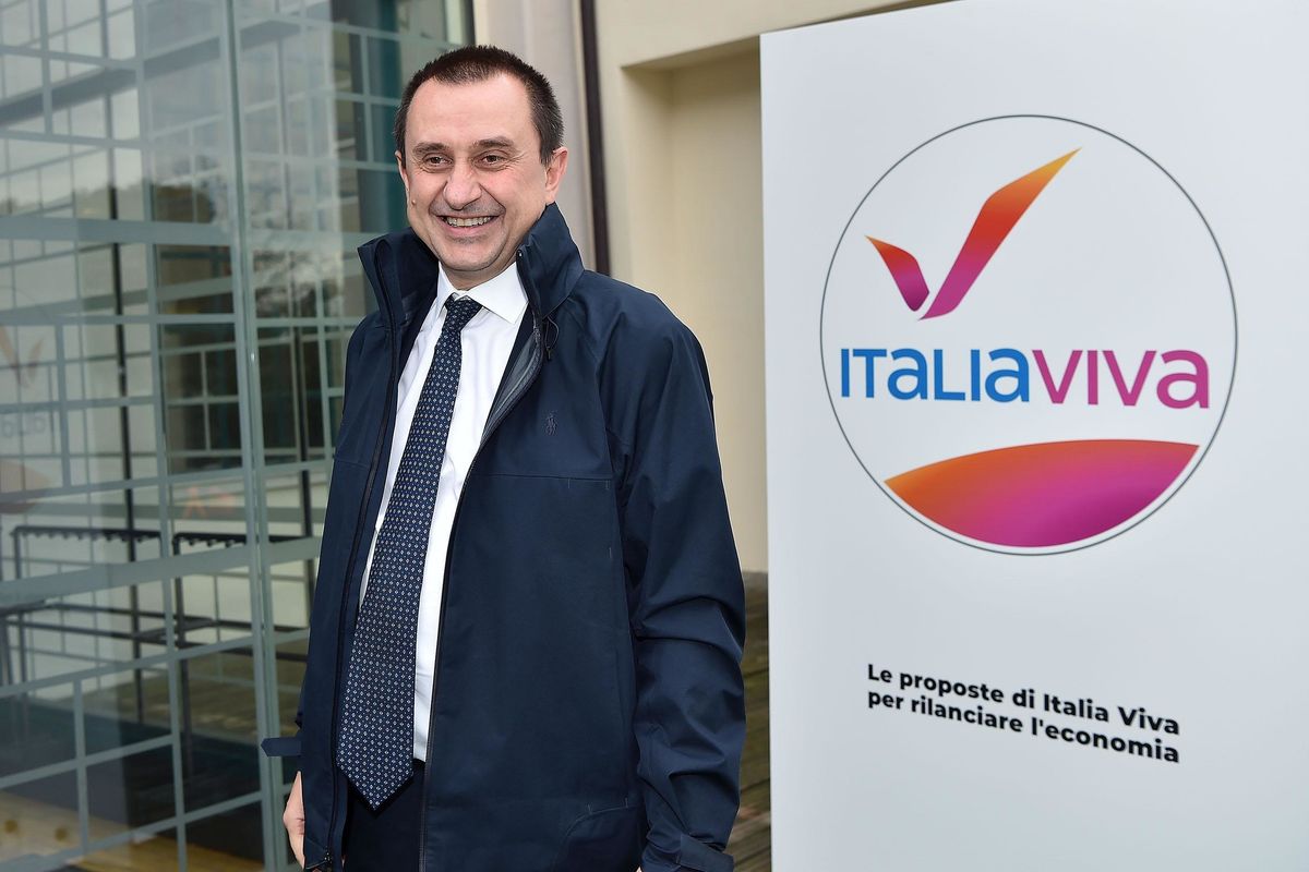 I partiti diffamati si ribellano e Conte corre a cambiare la norma