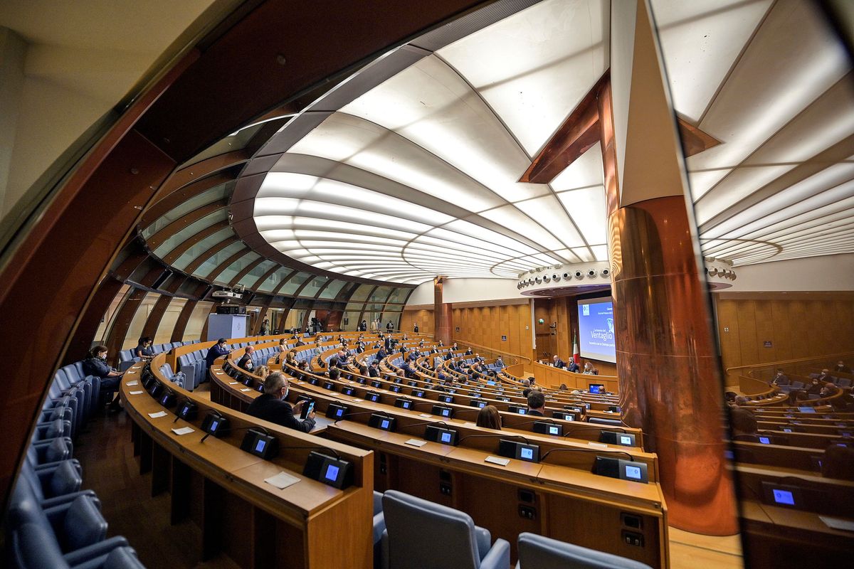 La Camera convoca il capo dell’Inps. Domani farà i nomi dei disonorevoli