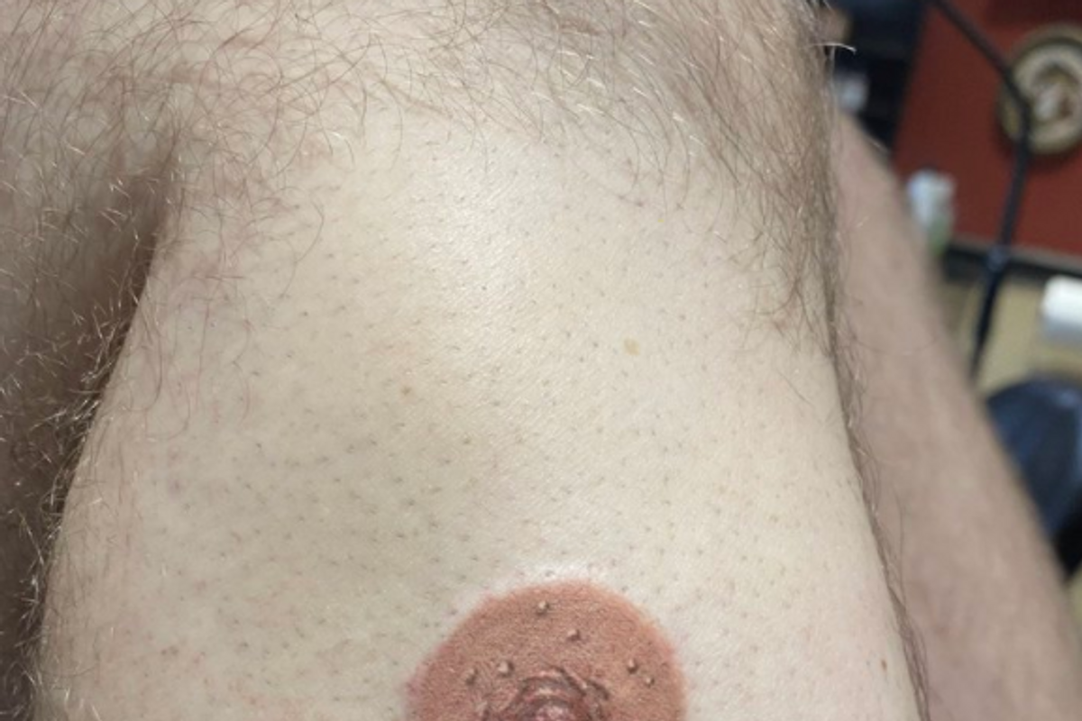 A tattoo artist is giving people free 'nipple tattoos' to help cancer survivors