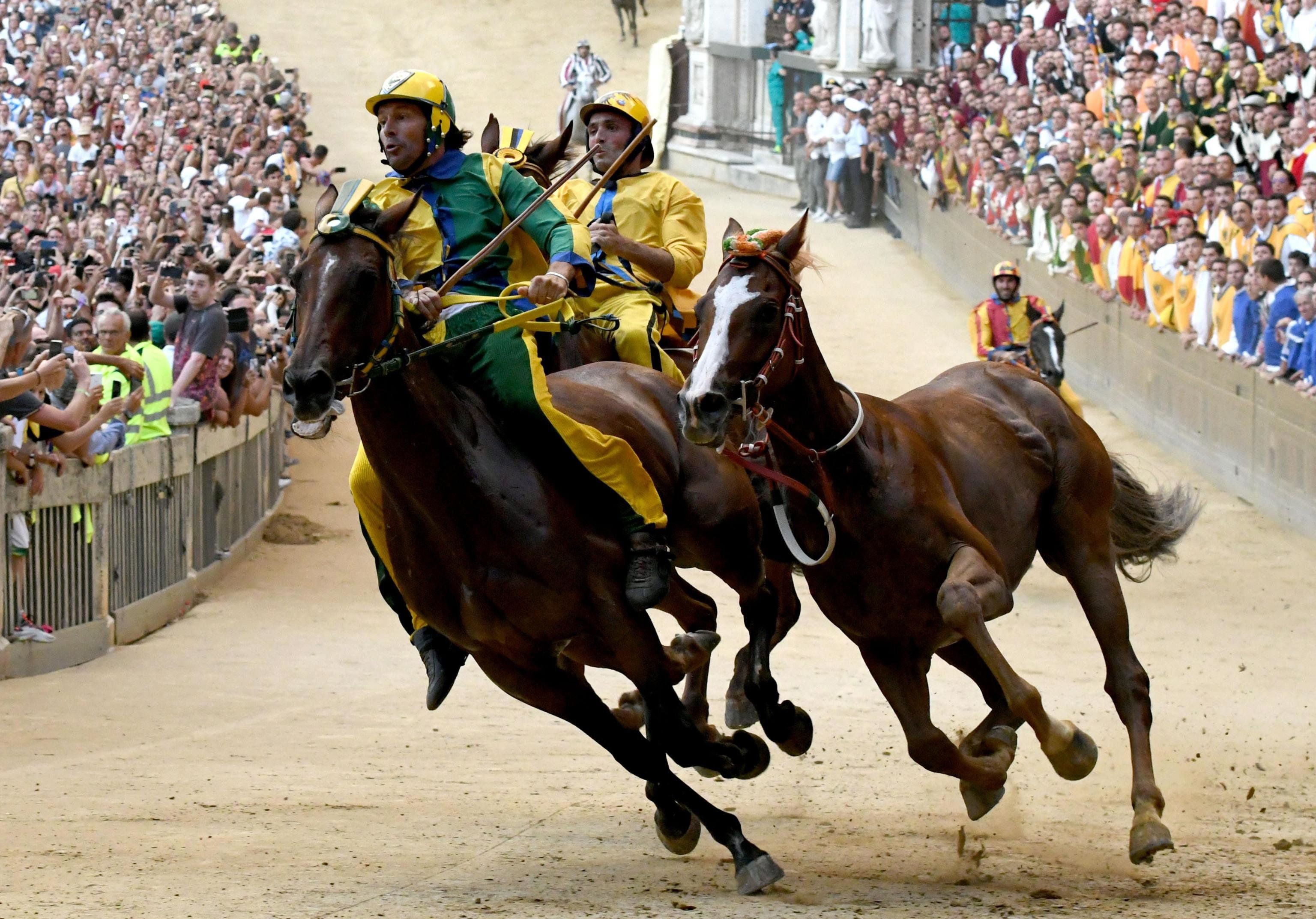 A Siena il post Covid è senza Palio e senza pallone. «Ma grazie al turismo ne usciremo»