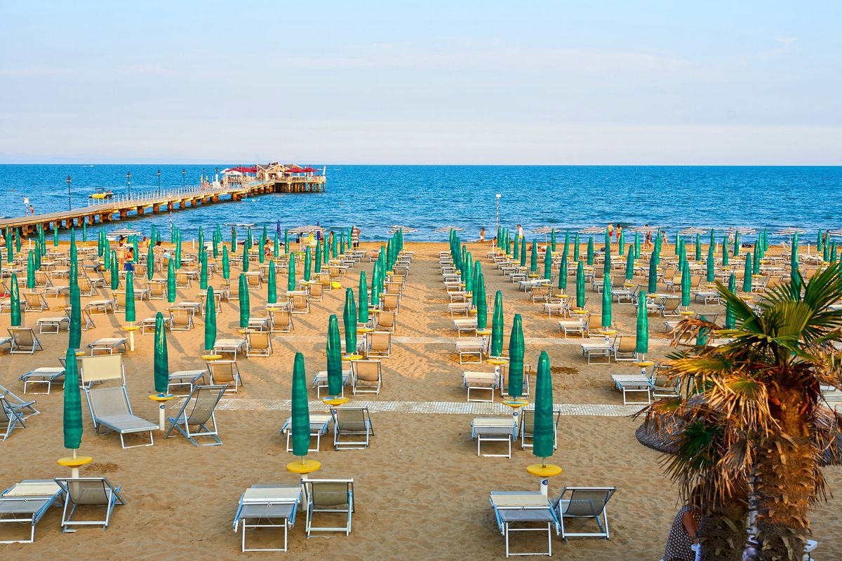 Stupro di Lignano. Il primo invitò gli altri ad abusare della quindicenne