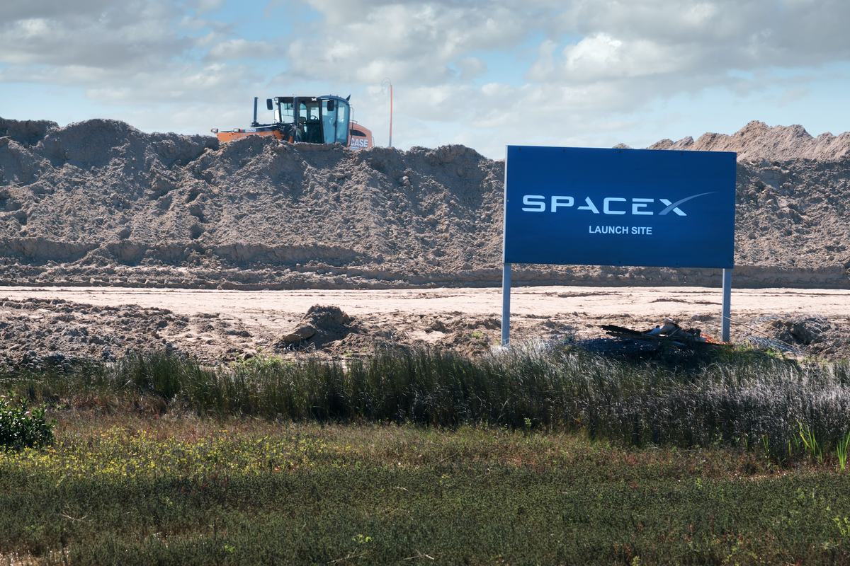SpaceX job ad reveals early stages of Texas space resort