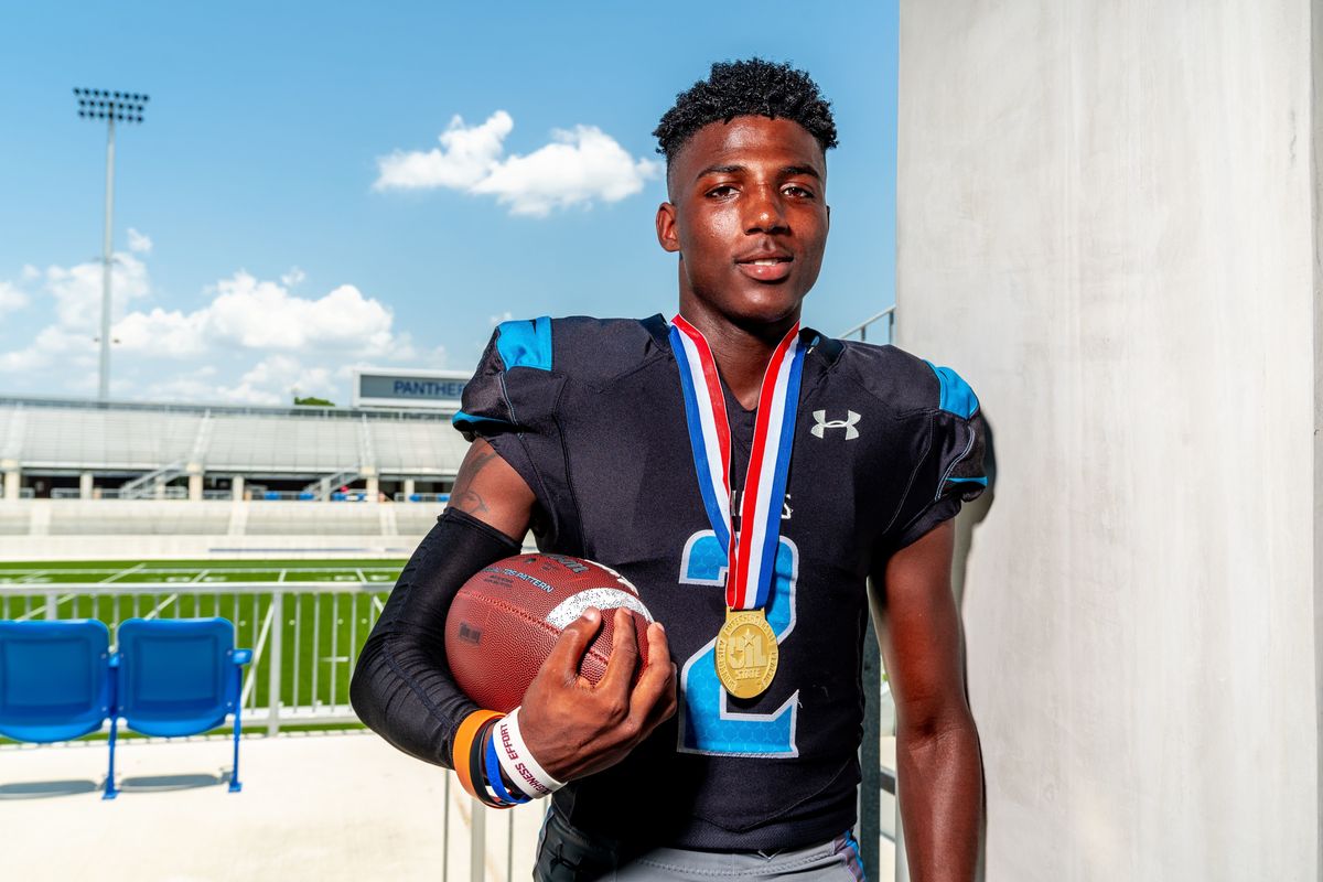 Shadow Creek 2022 WR headed to Baylor for Masters in football