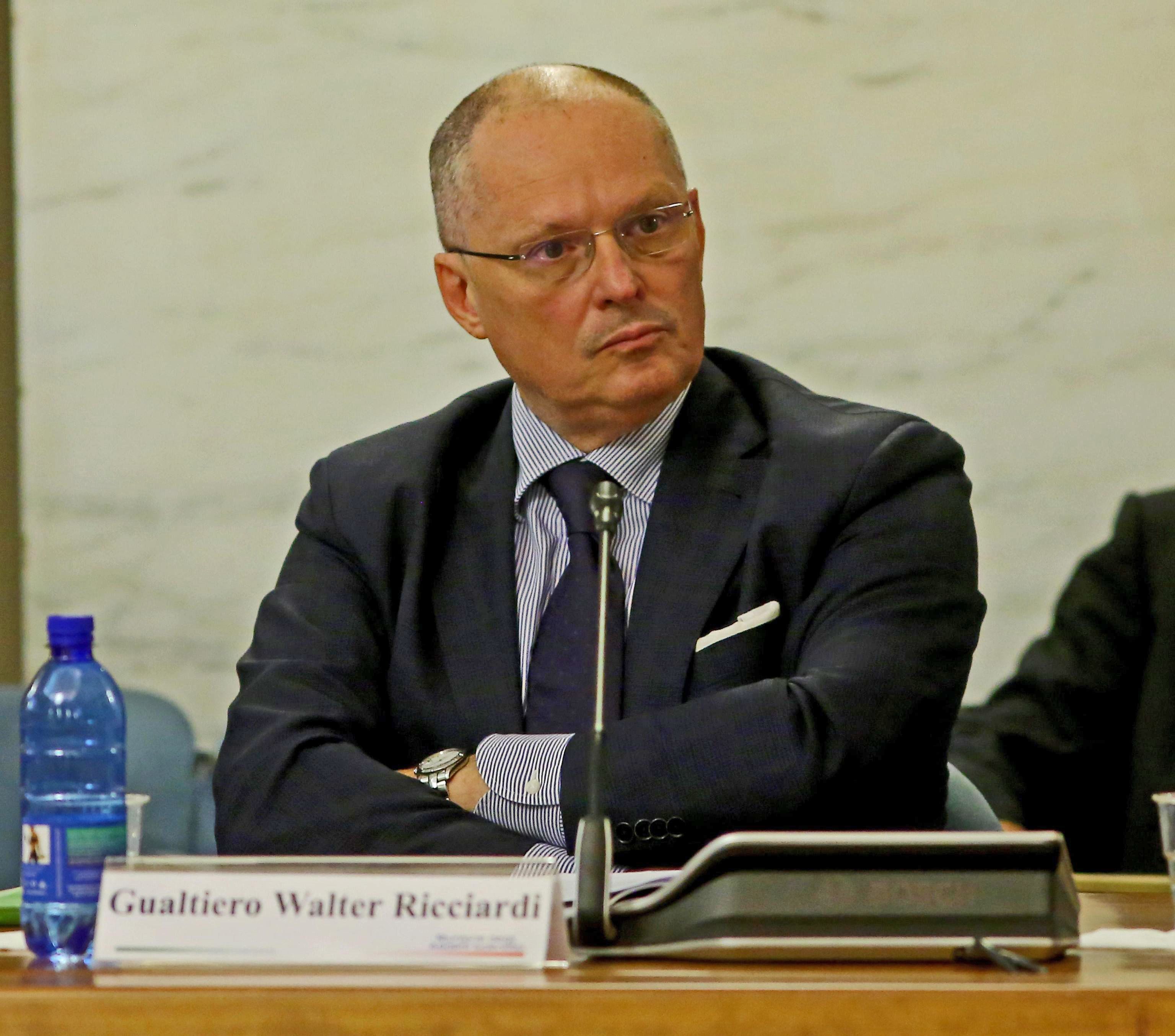 Ricciardi la butta lì: «Le Regionali potrebbero saltare»