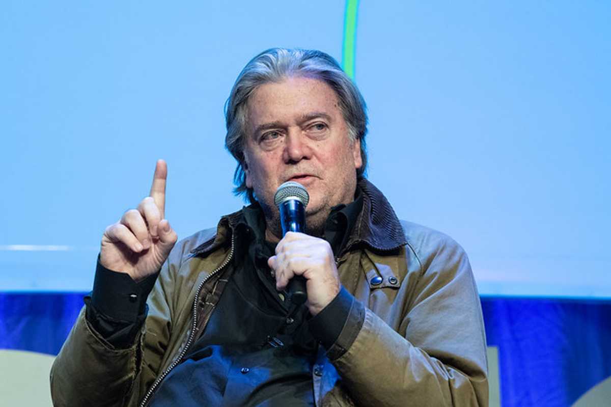 Trump's Pardoned Felons Form A MAGA Movement In Exile