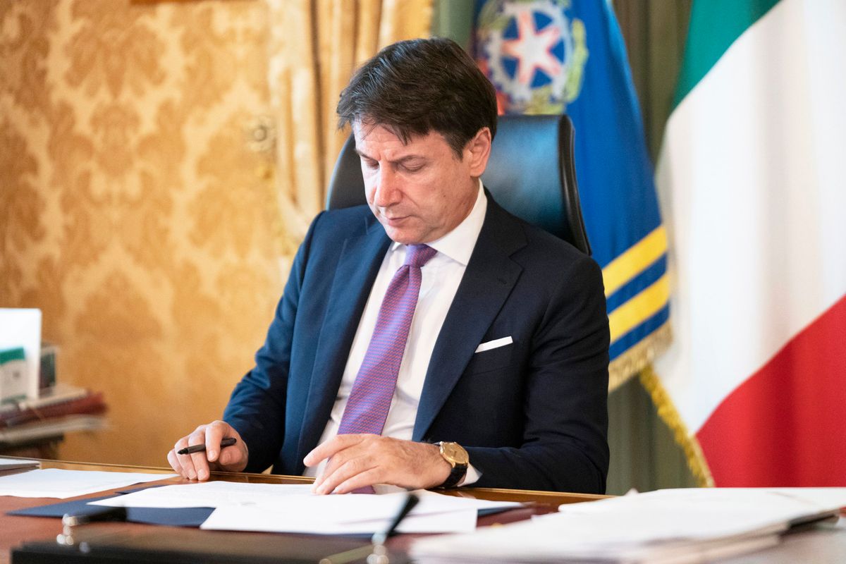 Il governo dei segreti inconfessabili