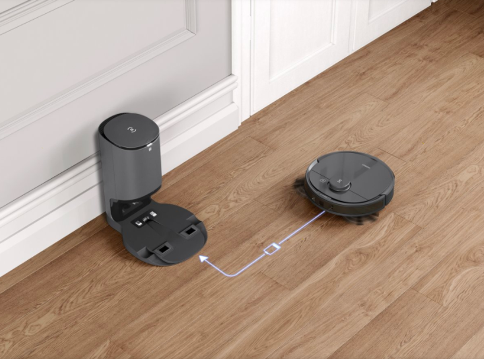 Ecovacs Deebot T8 with Auto-Empty Station