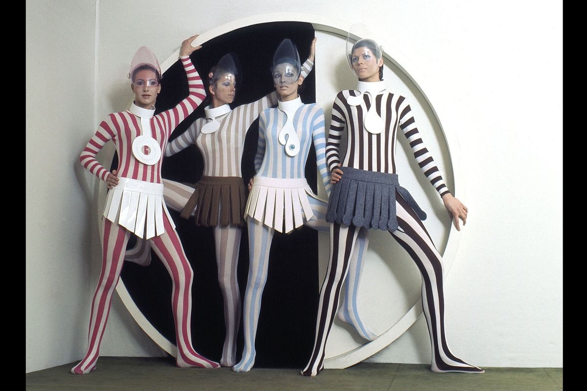 Pierre Cardin Celebrates 70 Years In Fashion With a Retrospective Show at  Vanderbilt Mansion