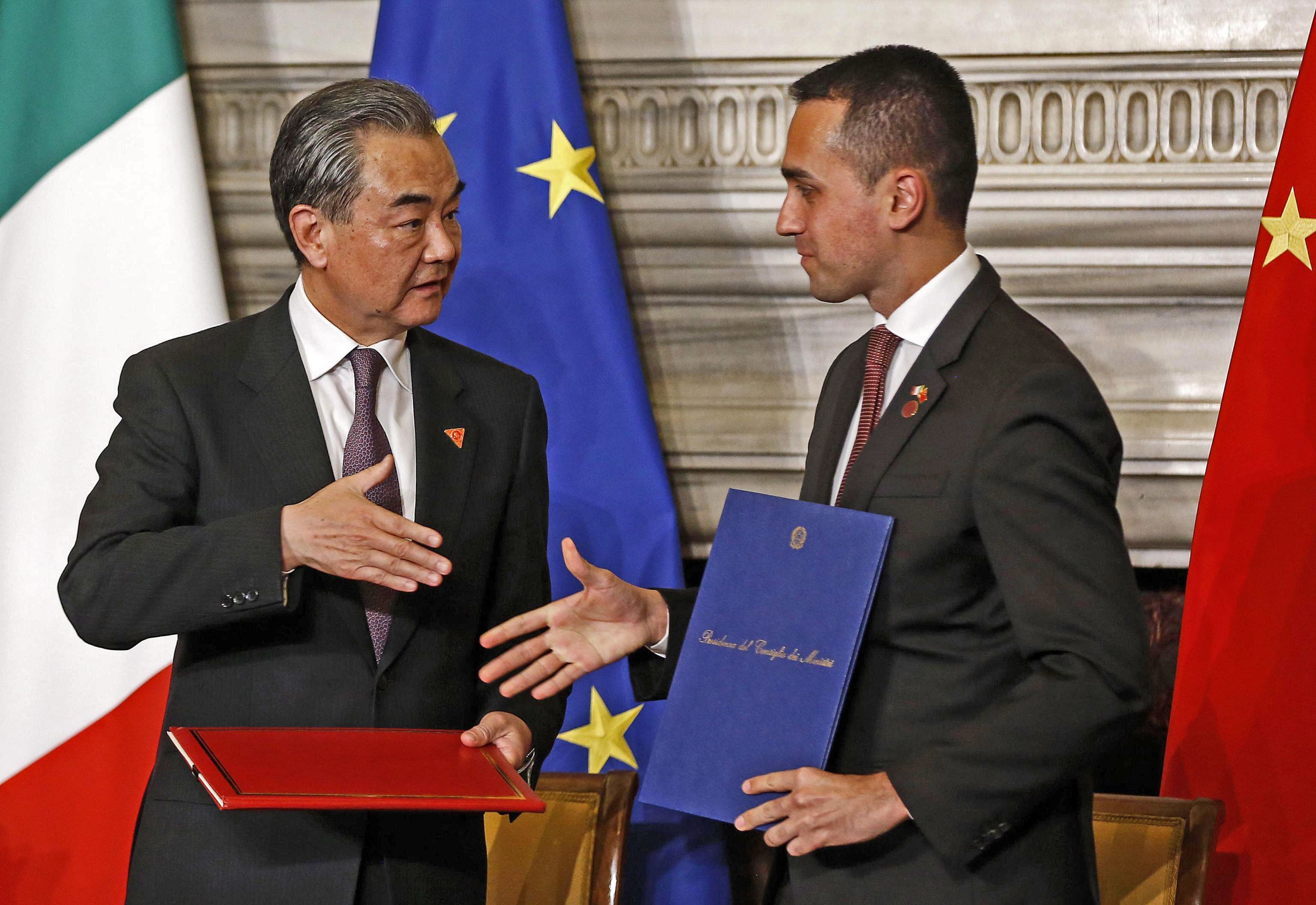 Blindata la visita in Italia di Wang Yi che suggella il «tradimento» sul 5G