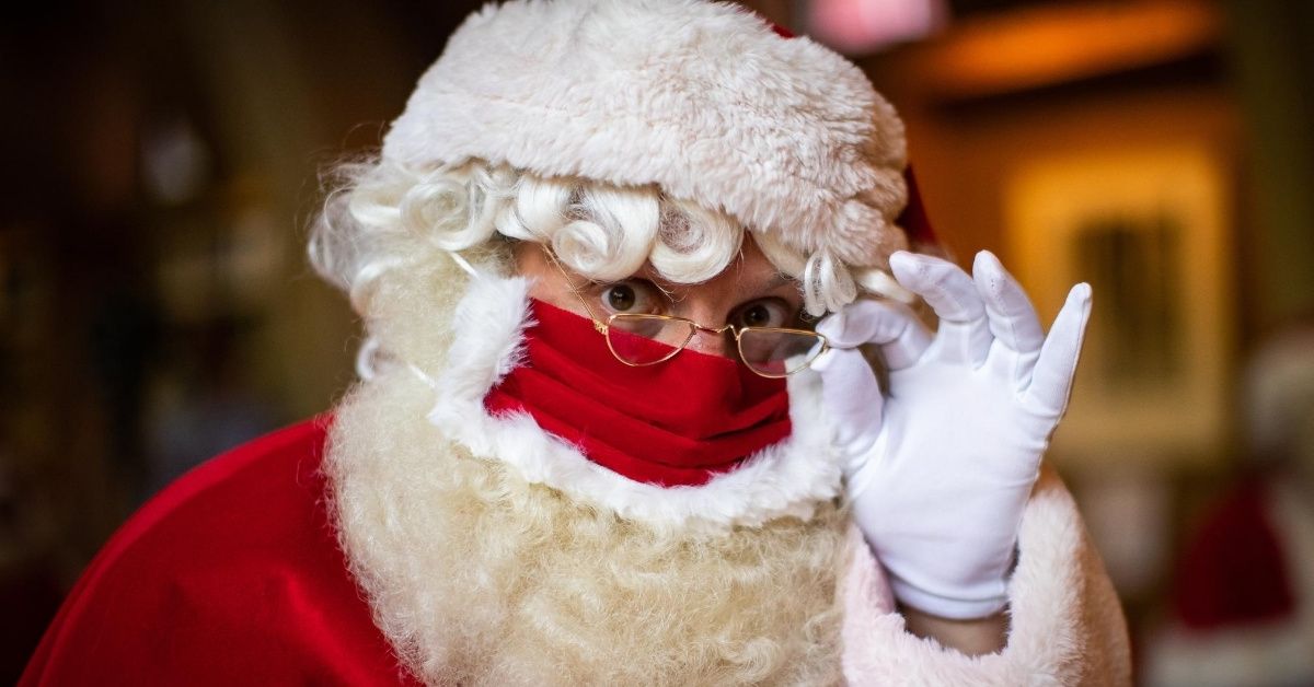 Santas Learn How To Make Christmas Safe During The Pandemic Thanks To Training School