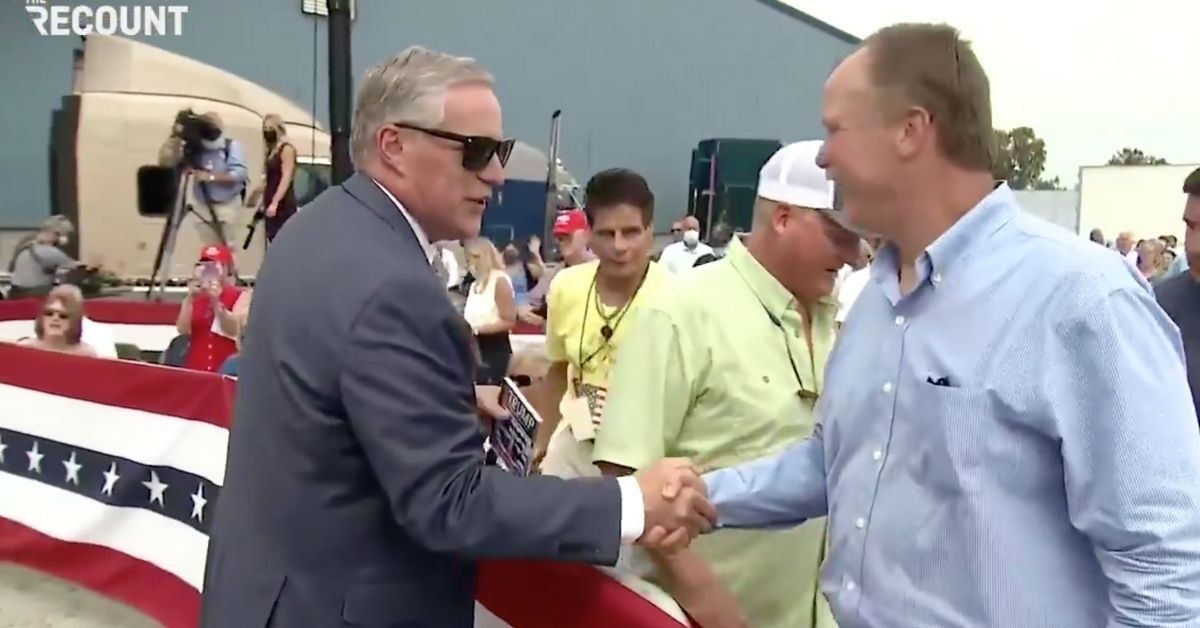 Trump's Chief Of Staff Blasted After Openly Flouting Social Distance Protocol To Greet Supporters