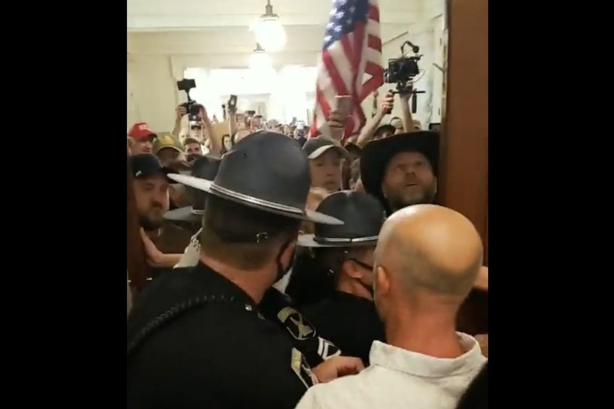 Ammon Bundy, Wingnut Anti-Mask Loons Break-And-Enter Idaho Legislature Because Public Health Is Hitler
