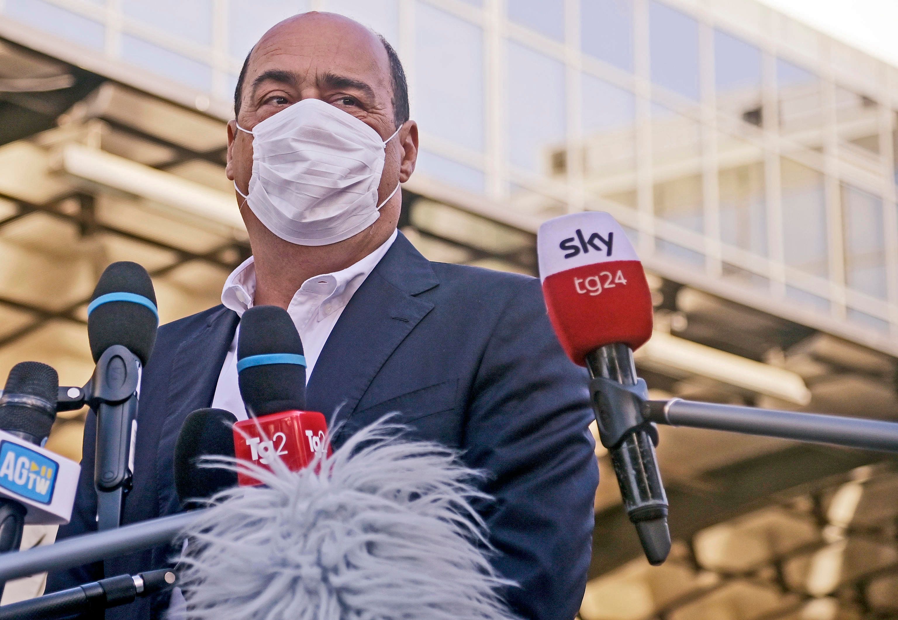 Zingaretti è fuori dalla realtà: gioca sulla legge elettorale
