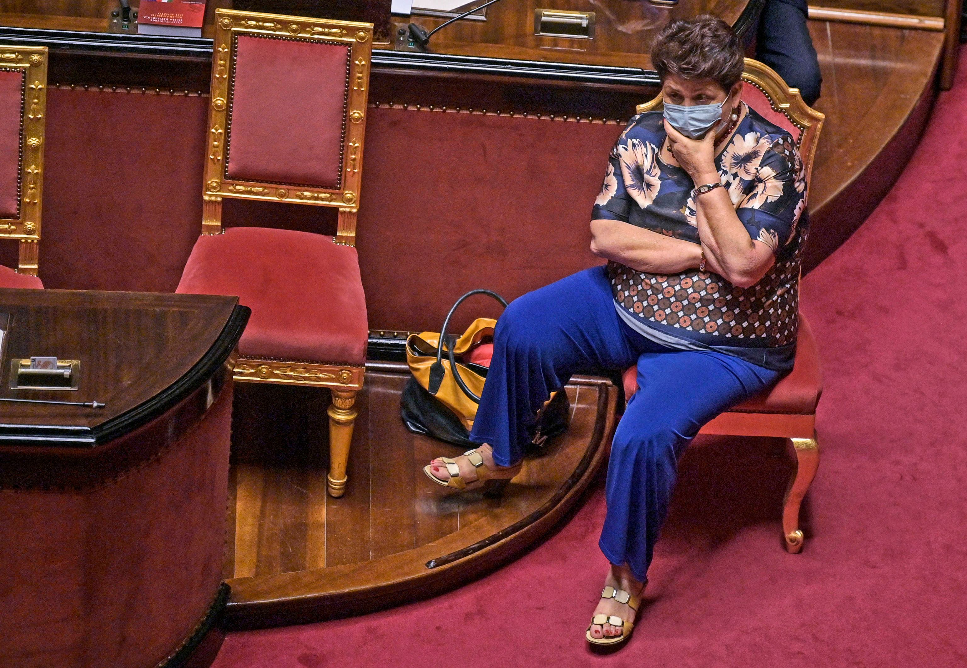 Colf e badanti non escono di casa. Sanatoria flop anche per il fisco