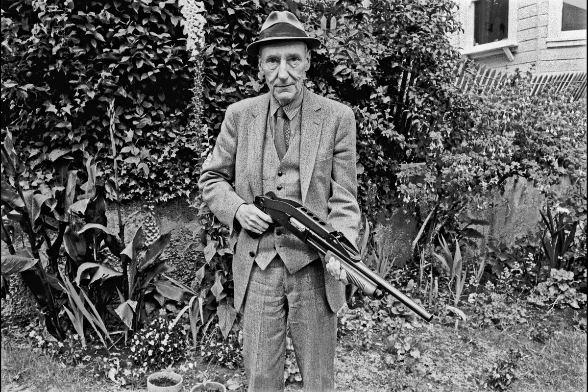 E Burroughs sparò sull’islam radicale: «Religione di barbari indietro di mille anni»