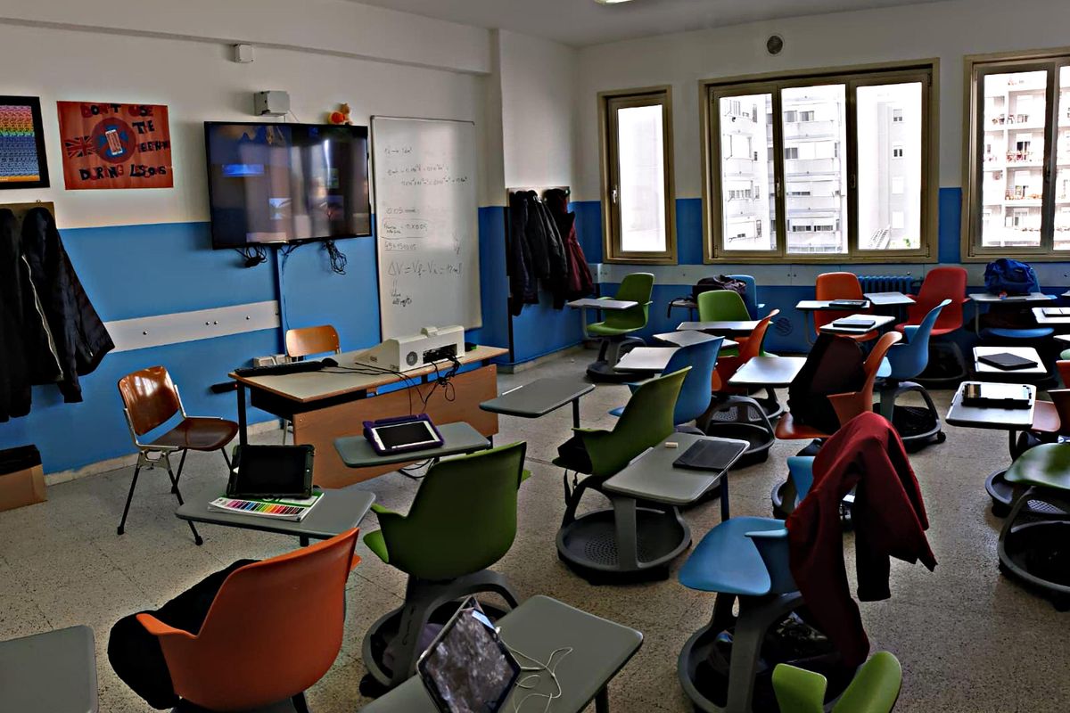 «I banchi a rotelle? Mai chiesti». Il Cts smentisce Arcuri il censore