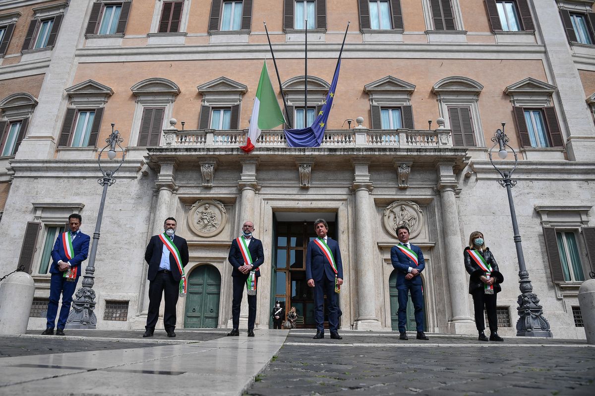 «Ritardi sul voto all’estero per il referendum»