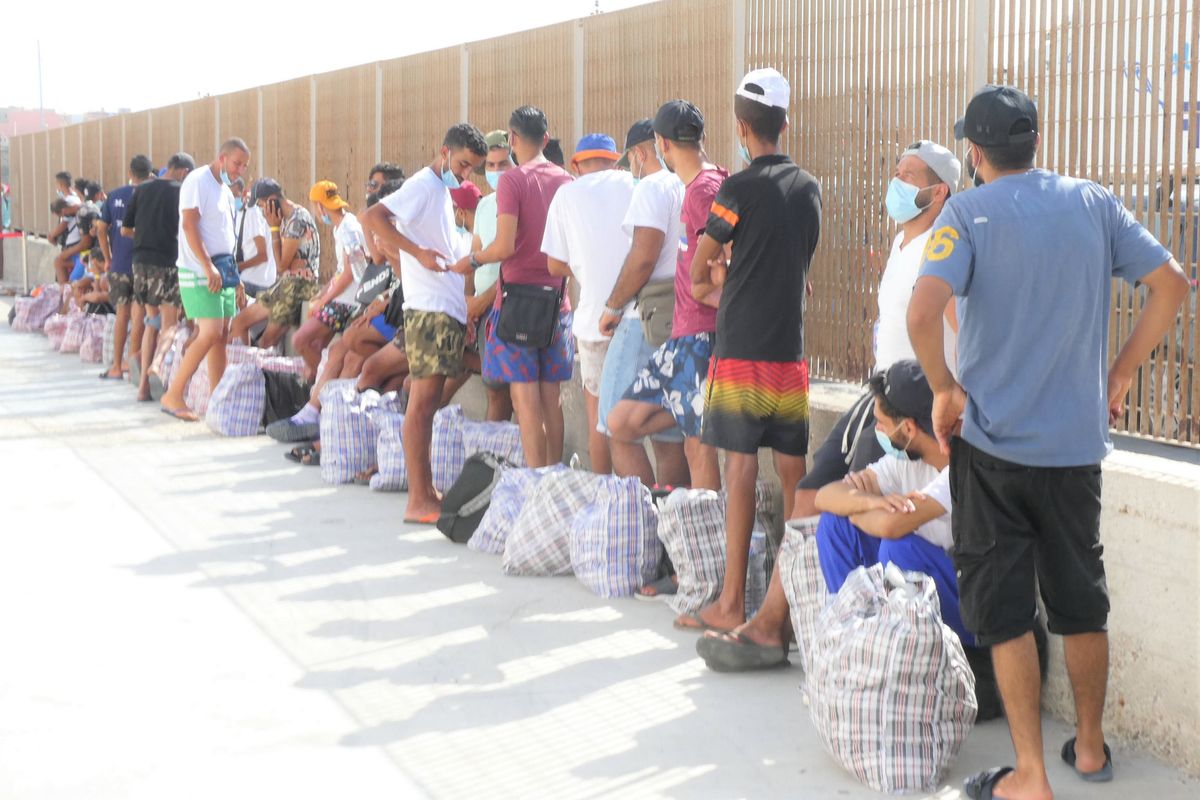 I contagi tra migranti? Numeri, non razzismo