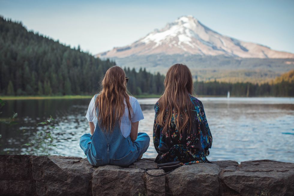 3 Positive Affirmations For My Younger Sister That Doubles As My Best Friend