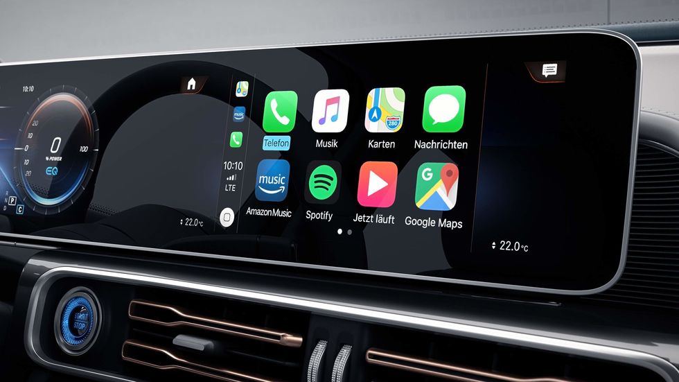 Apple CarPlay running on the MBUX system of a Mercedes