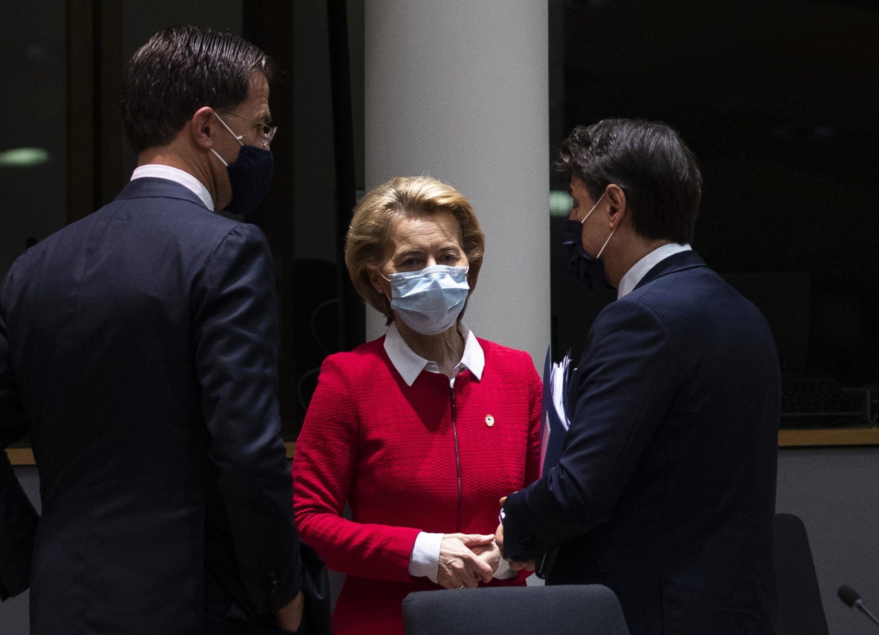 Moralismi e favole al posto dei numeri: parlare di Europa ormai è impossibile