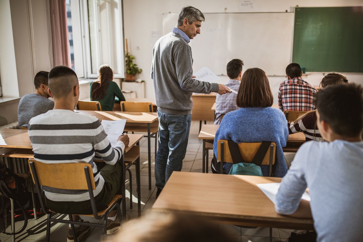 La Cgil vuole vietare di tutelare la famiglia perfino ai defunti