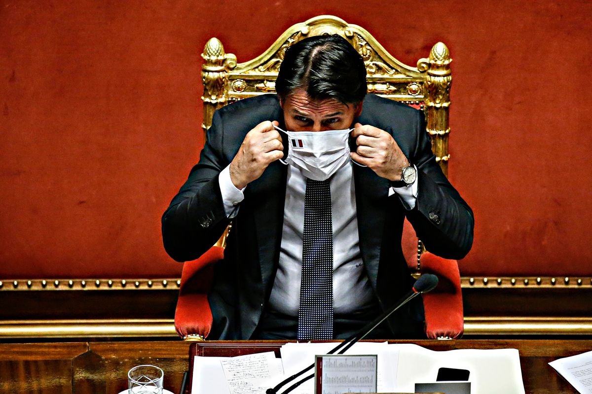 Conte è un pericolo: superpoteri
e subito attacco all’opposizione