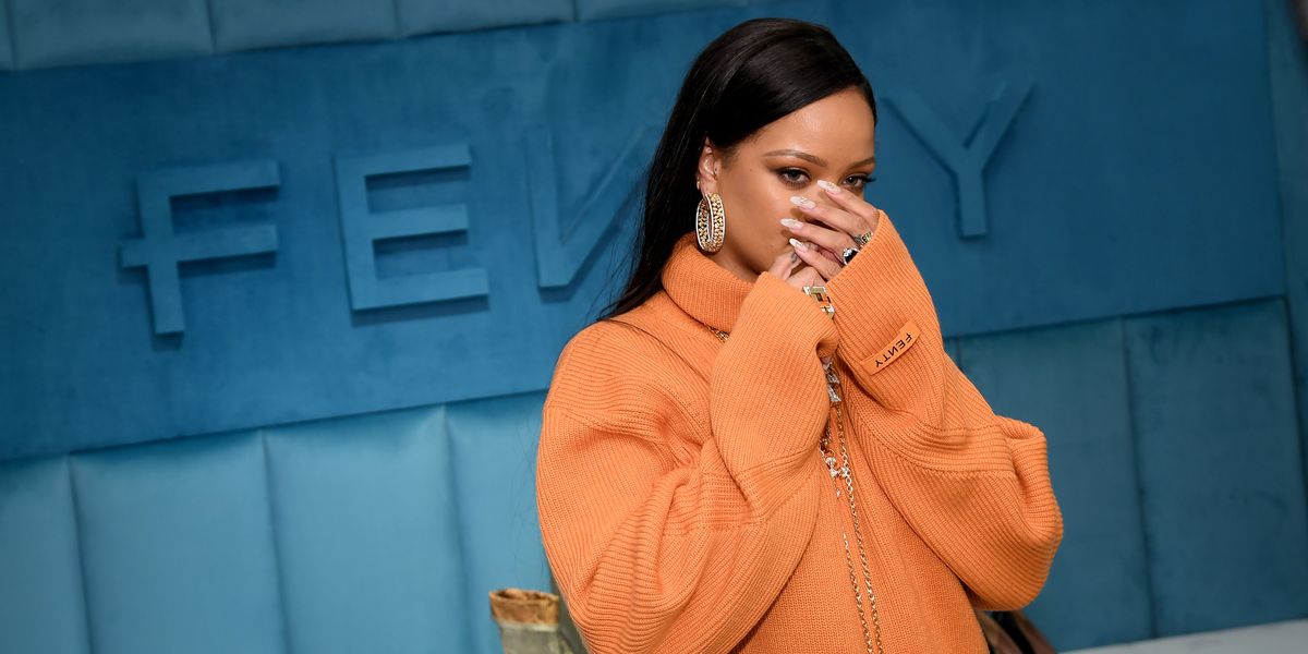 Rihanna Gives Us an 'R9' Update