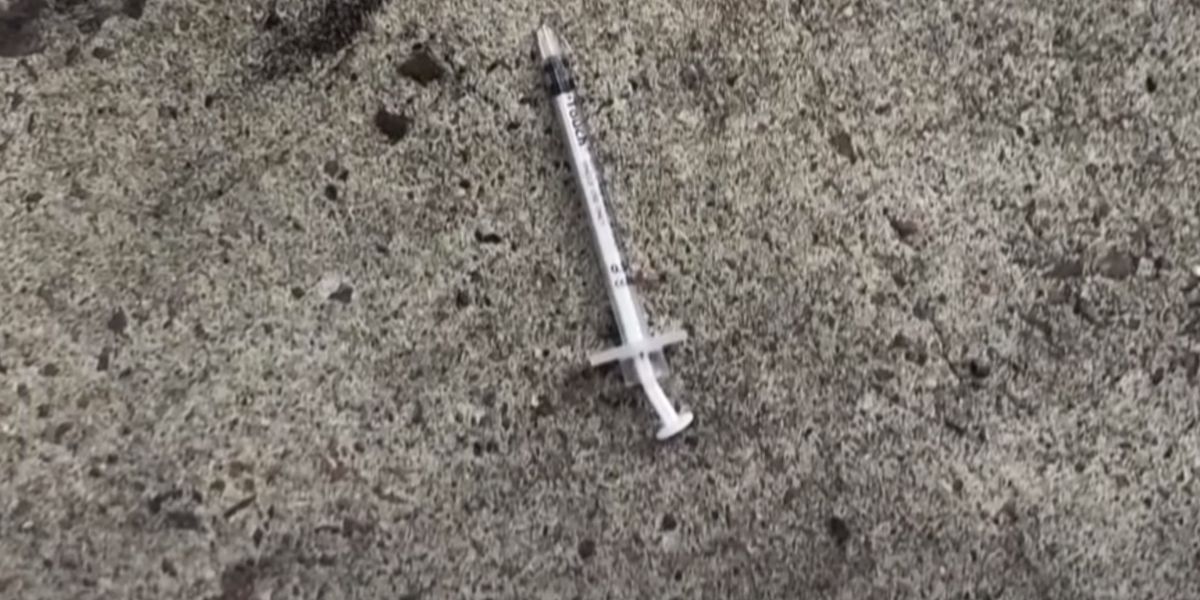 NYC church forced to barricade front steps to keep homeless people from ...