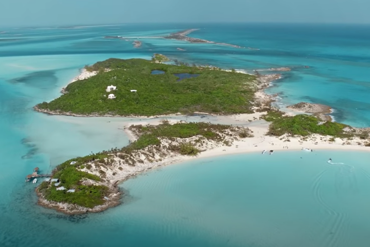 Your Dream Of Spending $300 On A Fyre Festival Hat Could Come True This Week