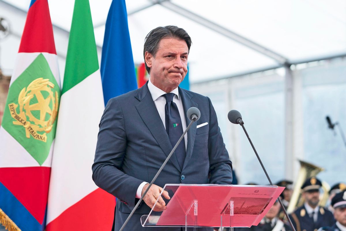 Con la scusa del virus Giuseppi blinda i suoi poteri nei servizi