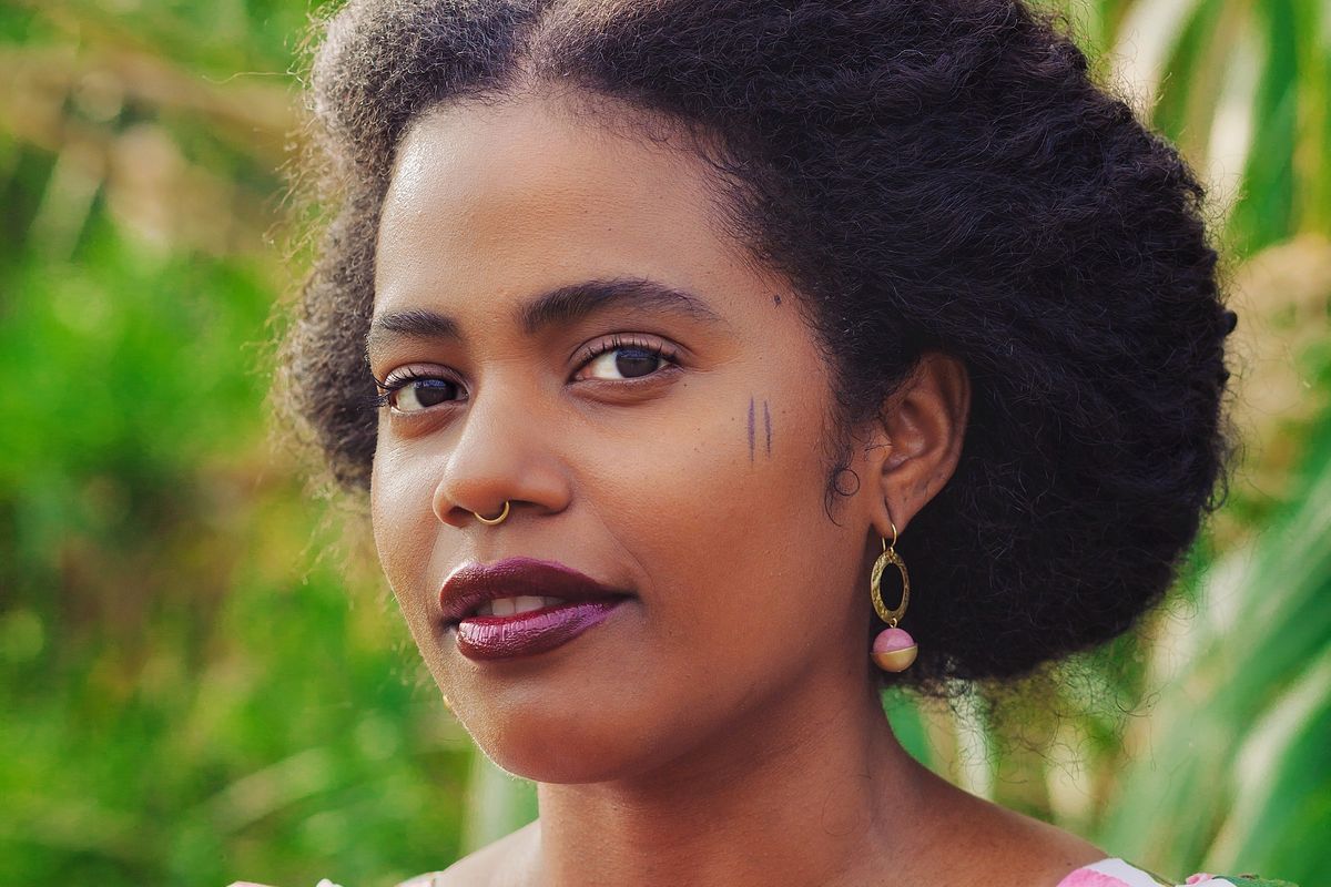 Akwaeke Emezi Wants Us to Build Communities for Ourselves