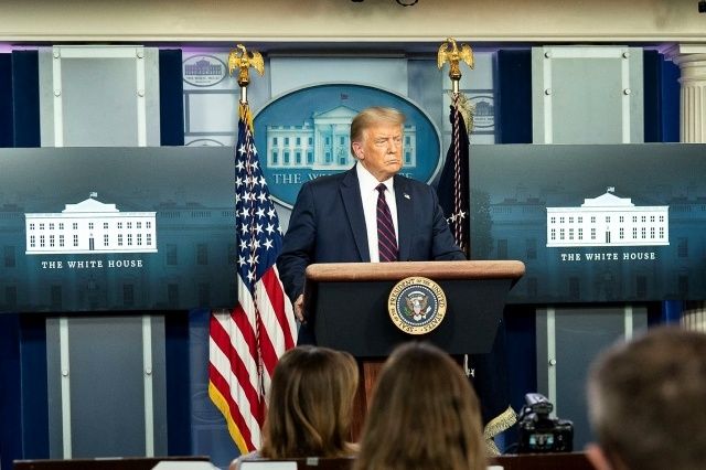Donald Trump, press briefing