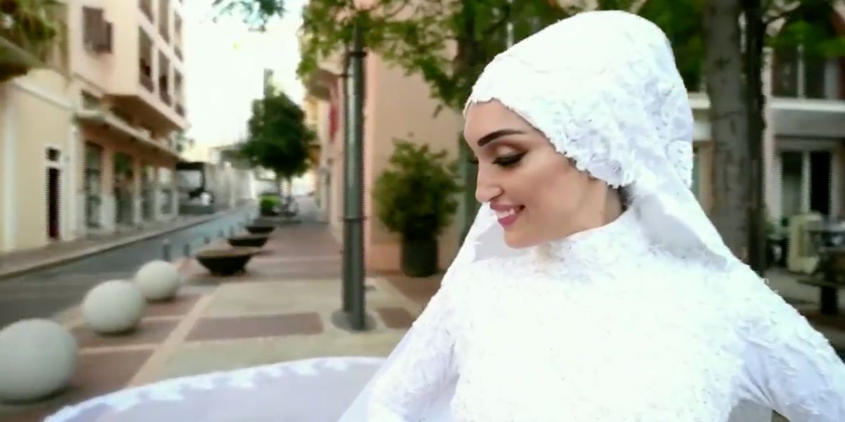 Video captures the moment Beirut bridal shoot goes awry as massive ... Lauren Freeman Wedding