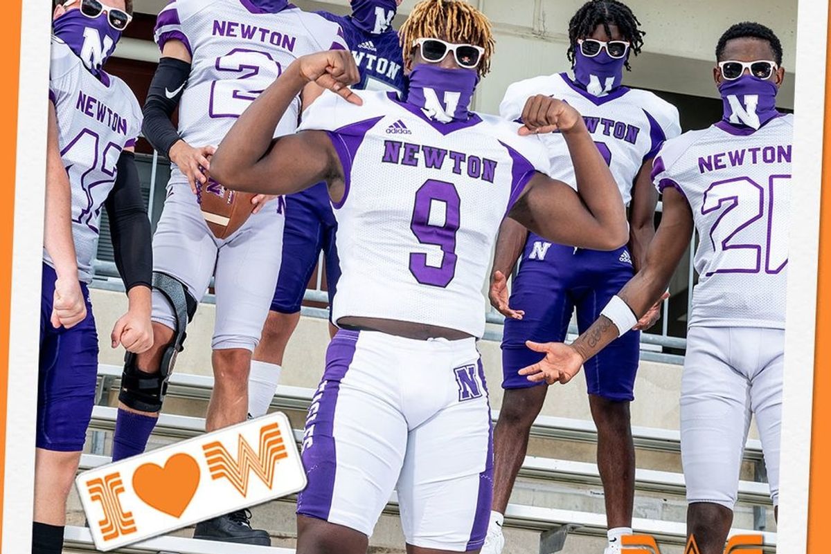 #WHATASNAP: Behind the Scenes at the 2020 VYPE SETX Football Photoshoot